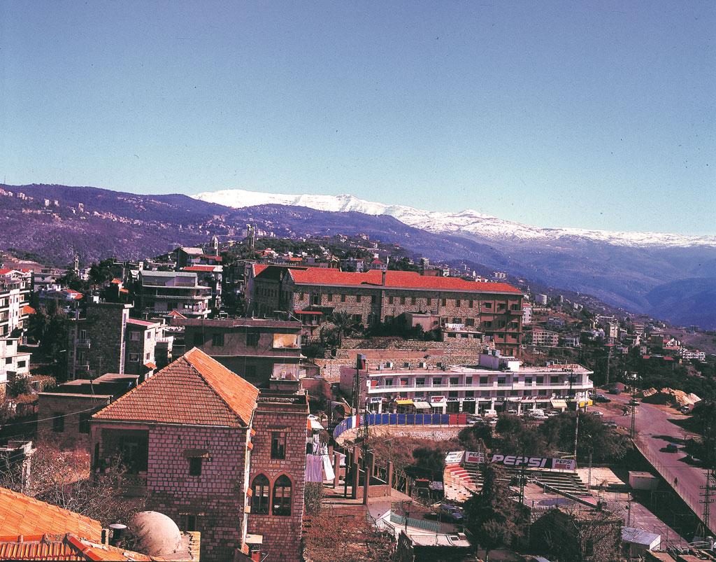 Le Crillon Hotel Brummana Exterior photo